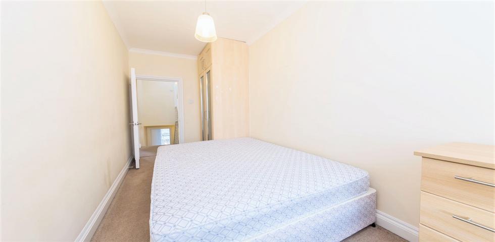 Modern Apartment Belsize Road, South Hampstead